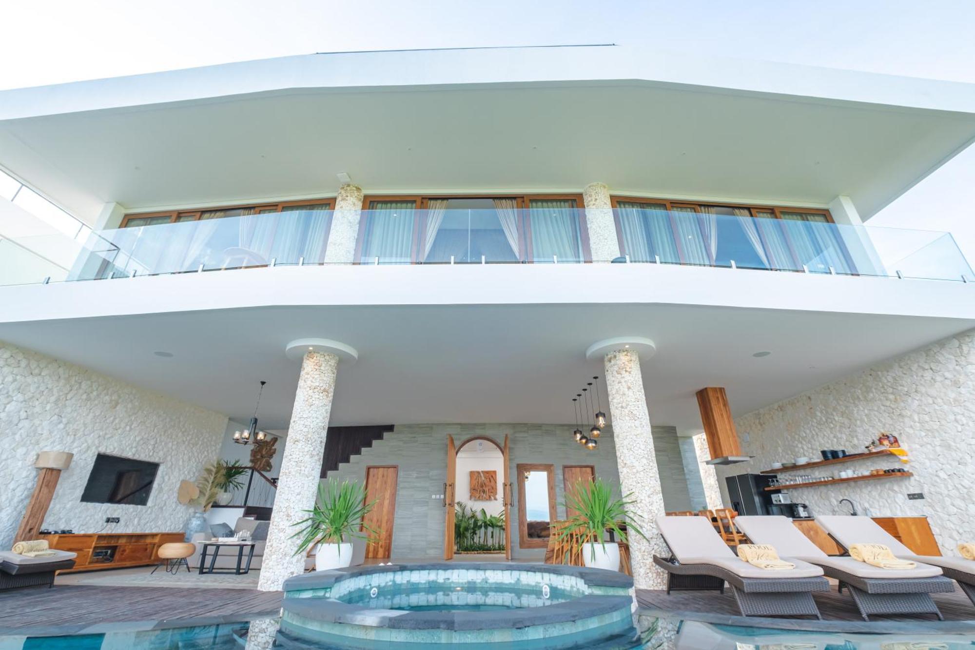 Villa Kaliente Toyapakeh Екстериор снимка