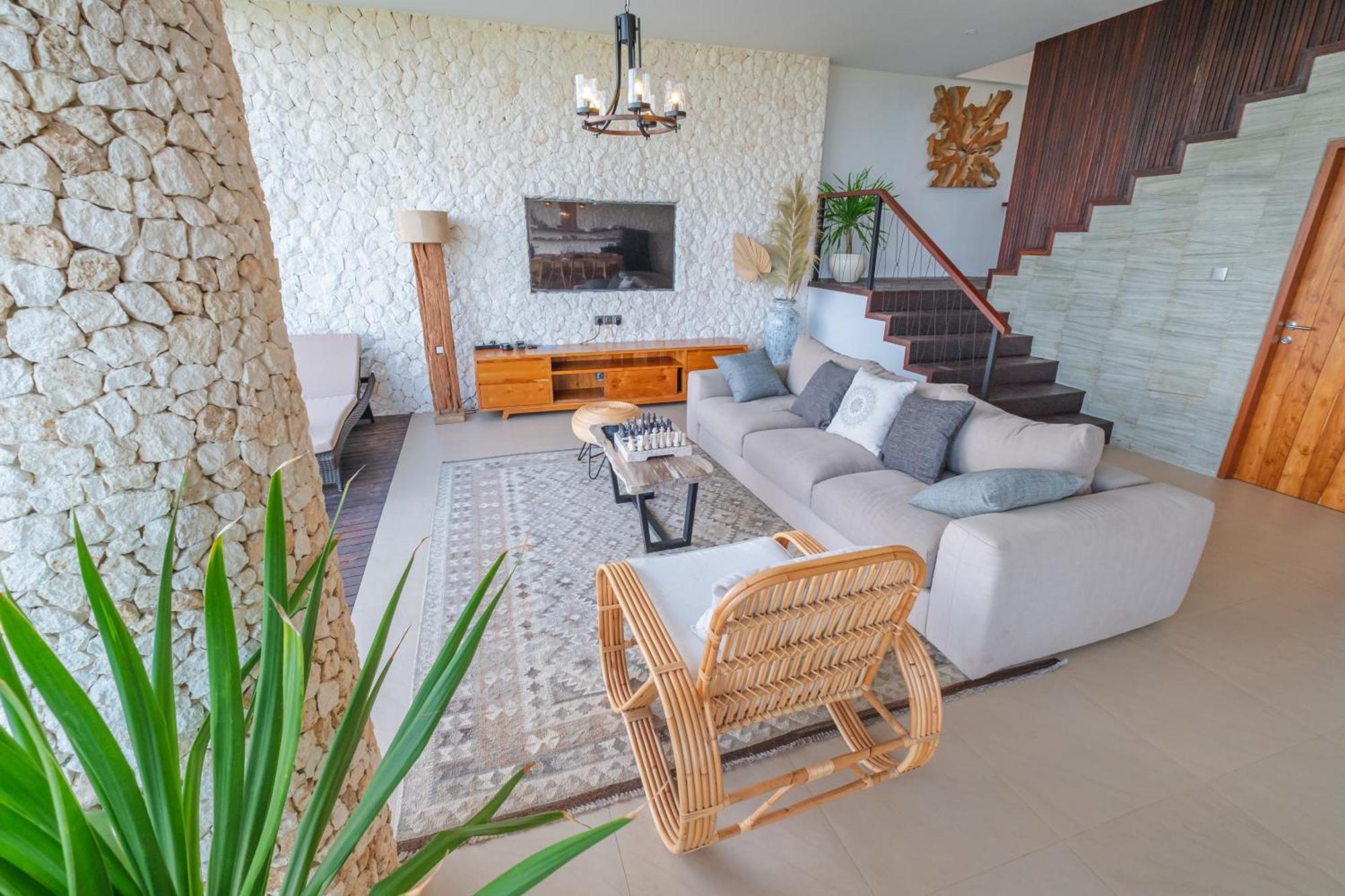 Villa Kaliente Toyapakeh Екстериор снимка
