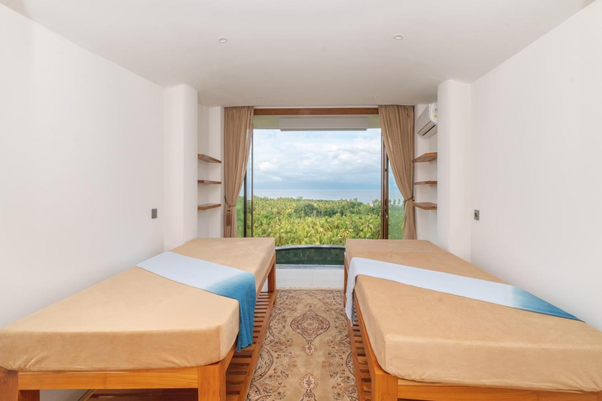 Villa Kaliente Toyapakeh Екстериор снимка
